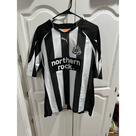 Newcastle United Jersey XL Puma Northern Rock Home Shirt Magpies Soccer 07-10 - Picture 1 of 8